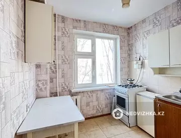 3-комнатная квартира, этаж 2 из 5, 60 м²