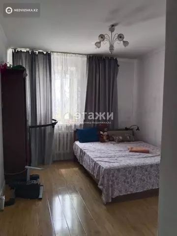 2-комнатная квартира, этаж 13 из 15, 60 м²