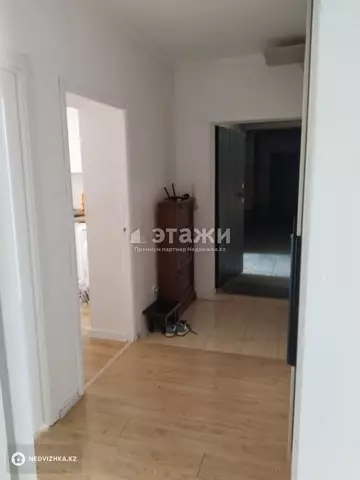2-комнатная квартира, этаж 13 из 15, 60 м²