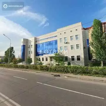 2-комнатная квартира, этаж 2 из 9, 48 м²