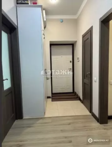 3-комнатная квартира, этаж 5 из 10, 69 м²