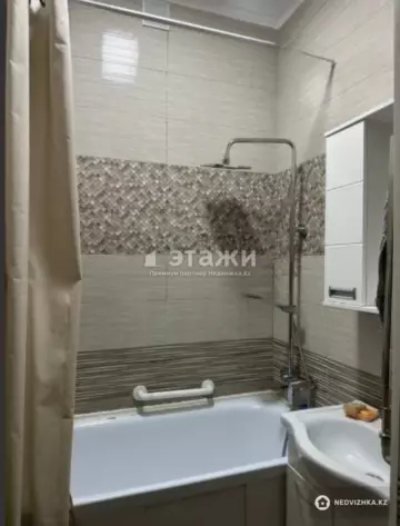 3-комнатная квартира, этаж 5 из 10, 69 м²