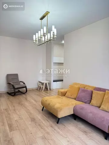 2-комнатная квартира, этаж 7 из 10, 63 м²