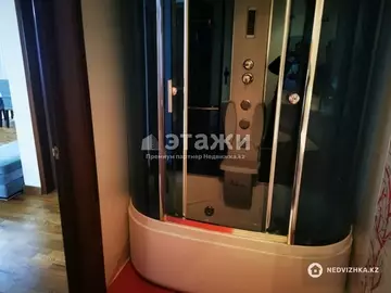 4-комнатная квартира, этаж 6 из 10, 138 м²