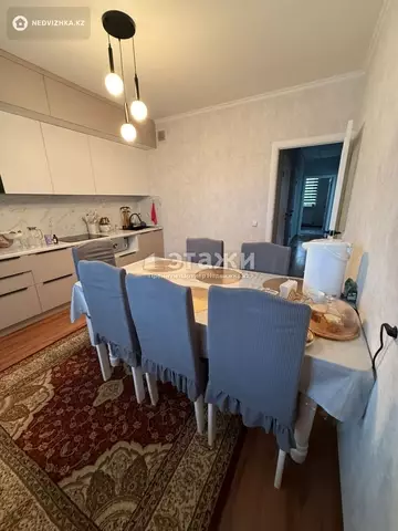 3-комнатная квартира, этаж 7 из 23, 94 м²