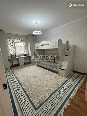 3-комнатная квартира, этаж 7 из 23, 94 м²