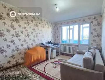 1-комнатная квартира, этаж 4 из 5, 30 м²