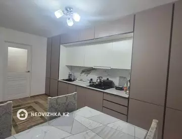 3-комнатная квартира, этаж 4 из 9, 86 м²