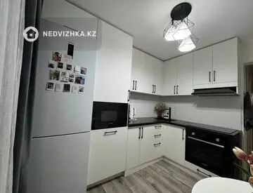 2-комнатная квартира, этаж 9 из 9, 53 м²