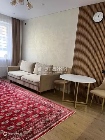 3-комнатная квартира, этаж 1 из 9, 57 м²