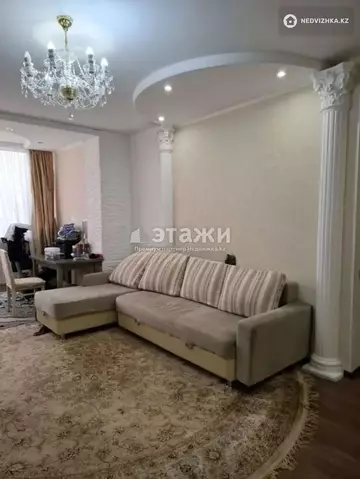 4-комнатная квартира, этаж 7 из 24, 103 м²