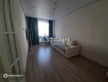 3-комнатная квартира, этаж 3 из 9, 90 м²
