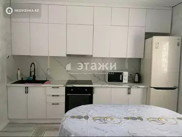 3-комнатная квартира, этаж 2 из 9, 87 м²