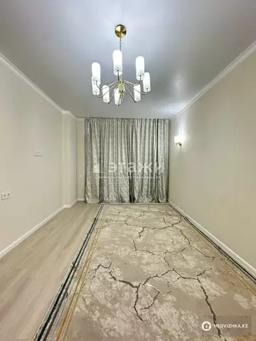 2-комнатная квартира, этаж 9 из 22, 43 м²