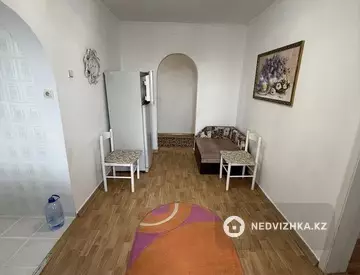 2-комнатная квартира, этаж 4 из 5, 54 м²