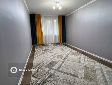 2-комнатная квартира, этаж 3 из 4, 44 м²