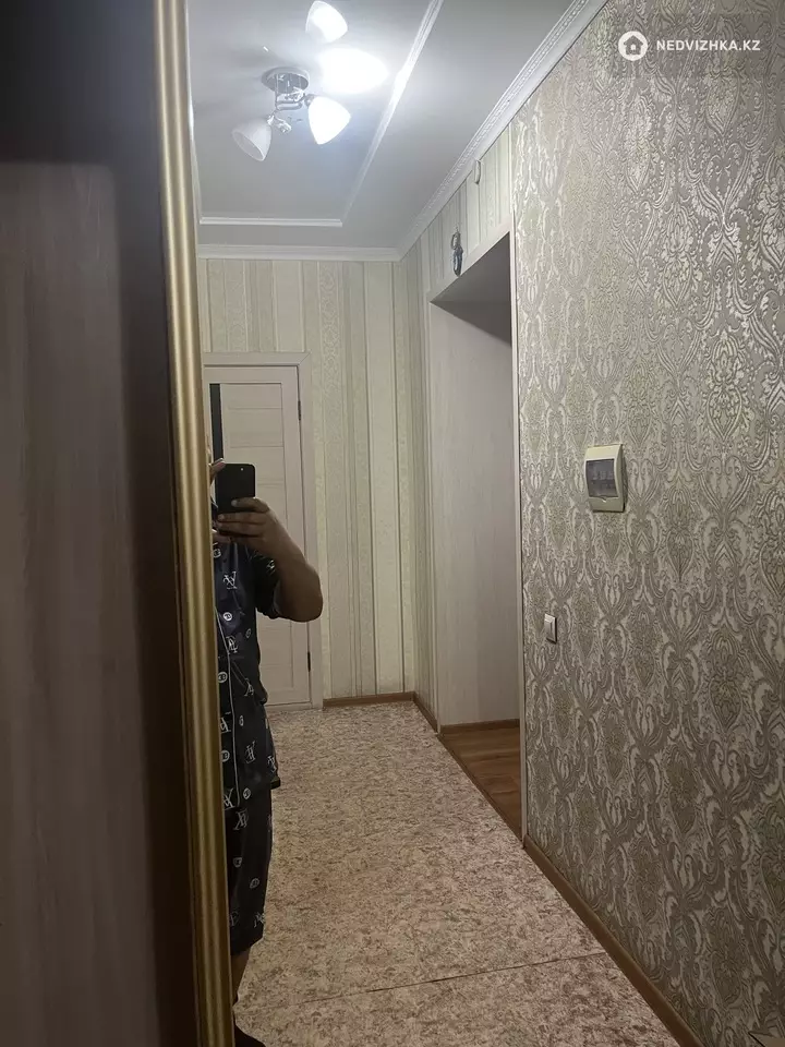 93 м², 3-комнатная квартира, этаж 2 из 10, 93 м², изображение - 1