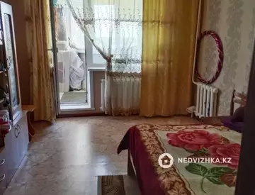 3-комнатная квартира, этаж 8 из 10, 79 м²