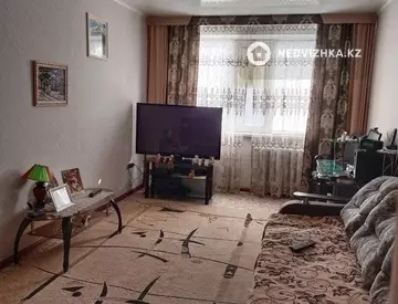 3-комнатная квартира, этаж 8 из 10, 79 м²