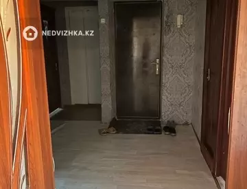 4-комнатная квартира, этаж 5 из 5, 84 м²