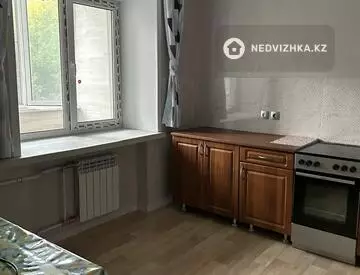 2-комнатная квартира, этаж 2 из 11, 60 м², посуточно
