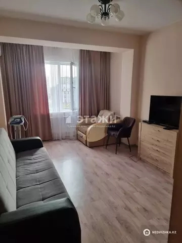 1-комнатная квартира, этаж 5 из 9, 37 м²