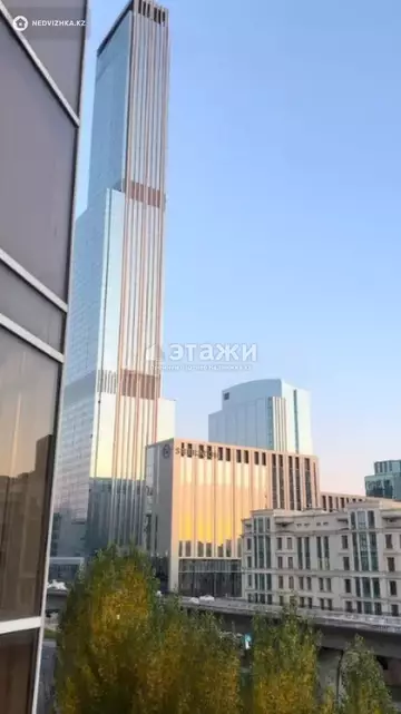 3-комнатная квартира, этаж 6 из 9, 81 м²