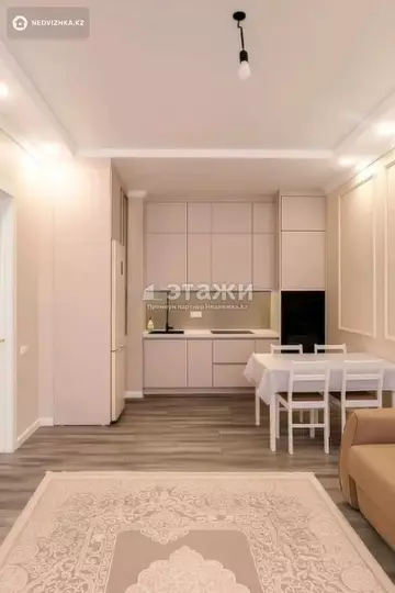 3-комнатная квартира, этаж 6 из 9, 81 м²