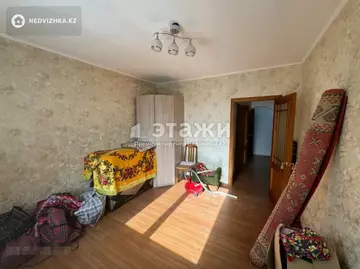 2-комнатная квартира, этаж 4 из 12, 61 м²