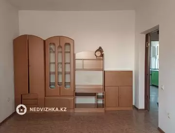 3-комнатная квартира, этаж 8 из 9, 87 м²