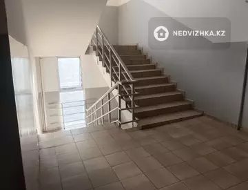 3-комнатная квартира, этаж 8 из 9, 87 м²