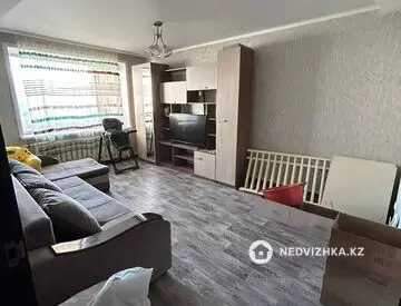 2-комнатная квартира, этаж 2 из 4, 54 м²
