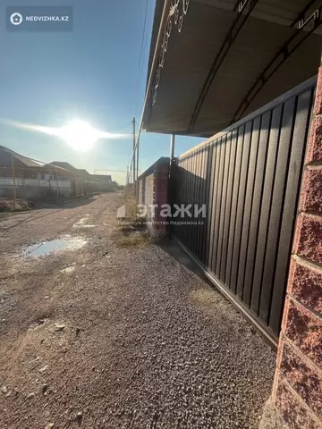 5-комнатный дом, 5 соток, 127 м²