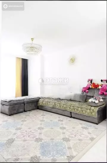 3-комнатная квартира, этаж 4 из 21, 104 м²