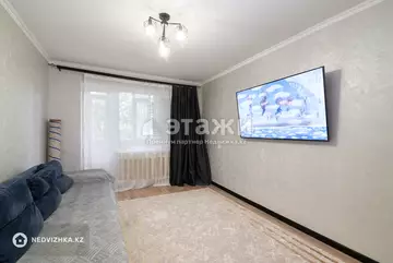 2-комнатная квартира, этаж 3 из 5, 50 м²