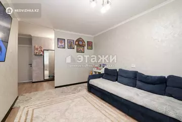2-комнатная квартира, этаж 3 из 5, 50 м²
