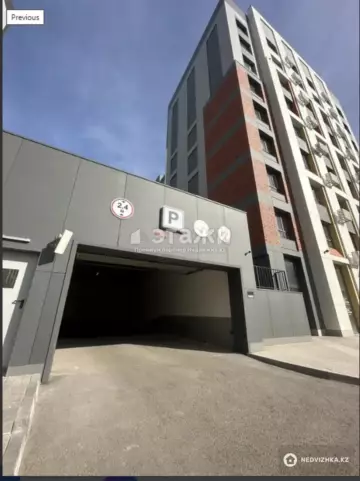 2-комнатная квартира, этаж 9 из 9, 65 м²