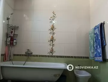 4-комнатный дом, 5 соток, 83 м²