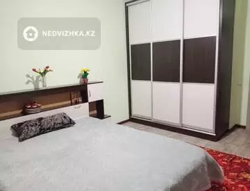 2-комнатная квартира, этаж 4 из 9, 63 м²