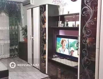 2-комнатная квартира, этаж 4 из 9, 63 м²