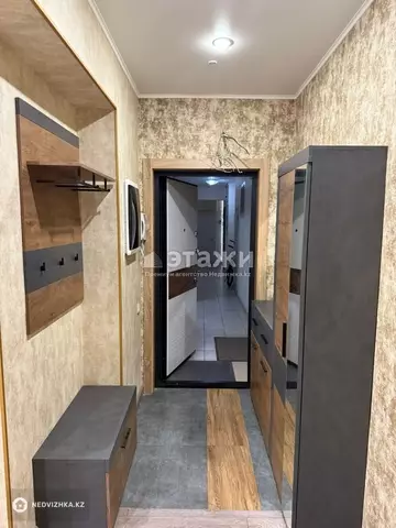 3-комнатная квартира, этаж 15 из 15, 68 м², на длительный срок