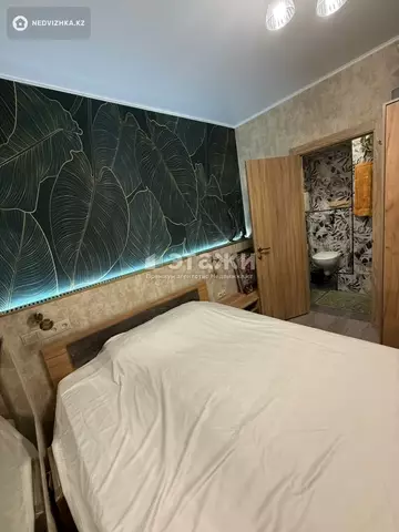 3-комнатная квартира, этаж 15 из 15, 68 м², на длительный срок