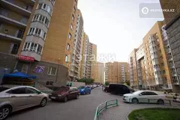 2-комнатная квартира, этаж 12 из 16, 60 м²