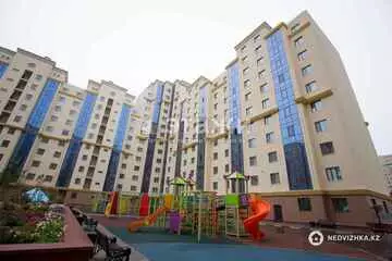 2-комнатная квартира, этаж 10 из 14, 75 м²