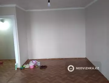 2-комнатная квартира, этаж 4 из 5, 45 м²