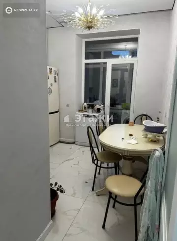 2-комнатная квартира, этаж 9 из 9, 59 м²