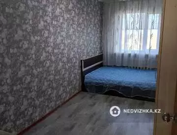 2-комнатная квартира, этаж 4 из 5, 44 м²