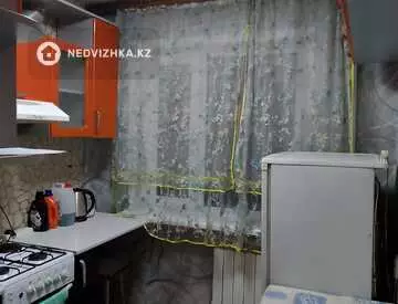 2-комнатная квартира, этаж 4 из 5, 44 м²