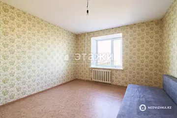 2-комнатная квартира, этаж 8 из 10, 50 м²