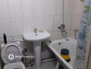 2-комнатная квартира, этаж 3 из 5, 34 м²